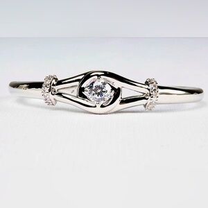Avon ETERNAL PROMISE Silver Bracelet with Crystal Accent
